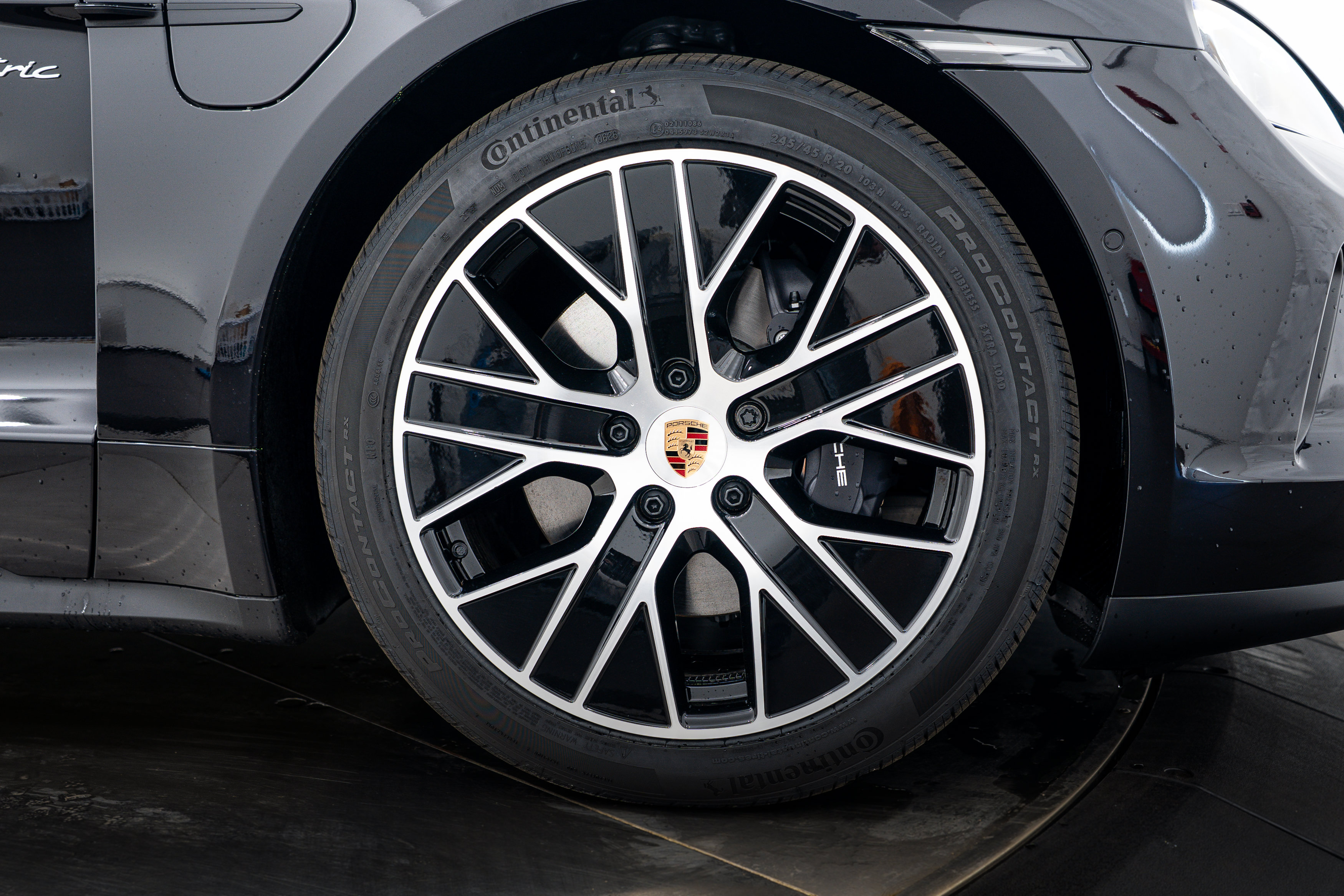 New 2026 Porsche Taycan AWD/4WD image 11