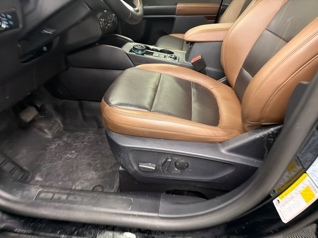 Used 2023 Ford Bronco Sport Badlands w/ Premium Package AWD/4WD image 10
