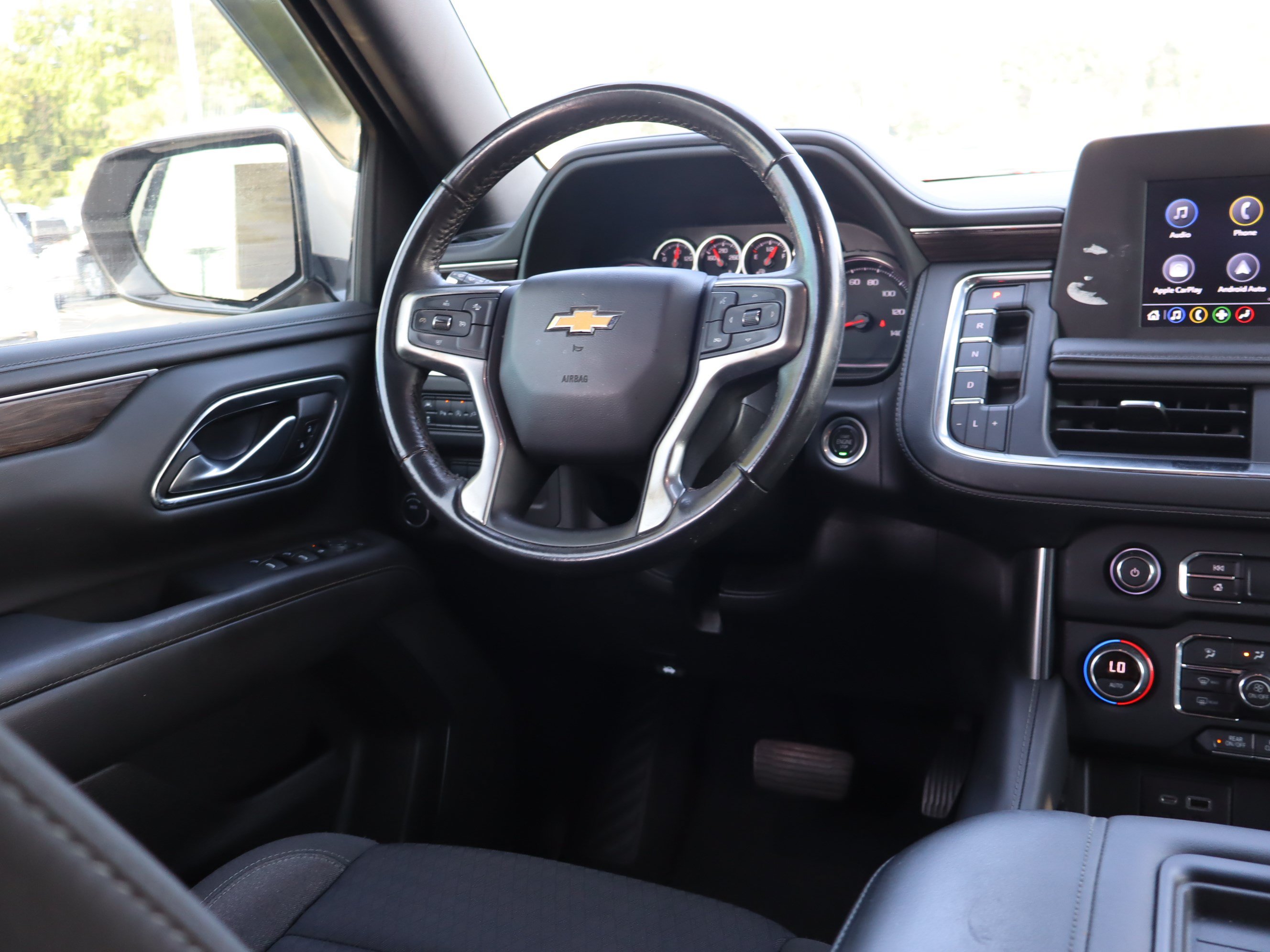 Used 2022 Chevrolet Tahoe LS RWD image 14