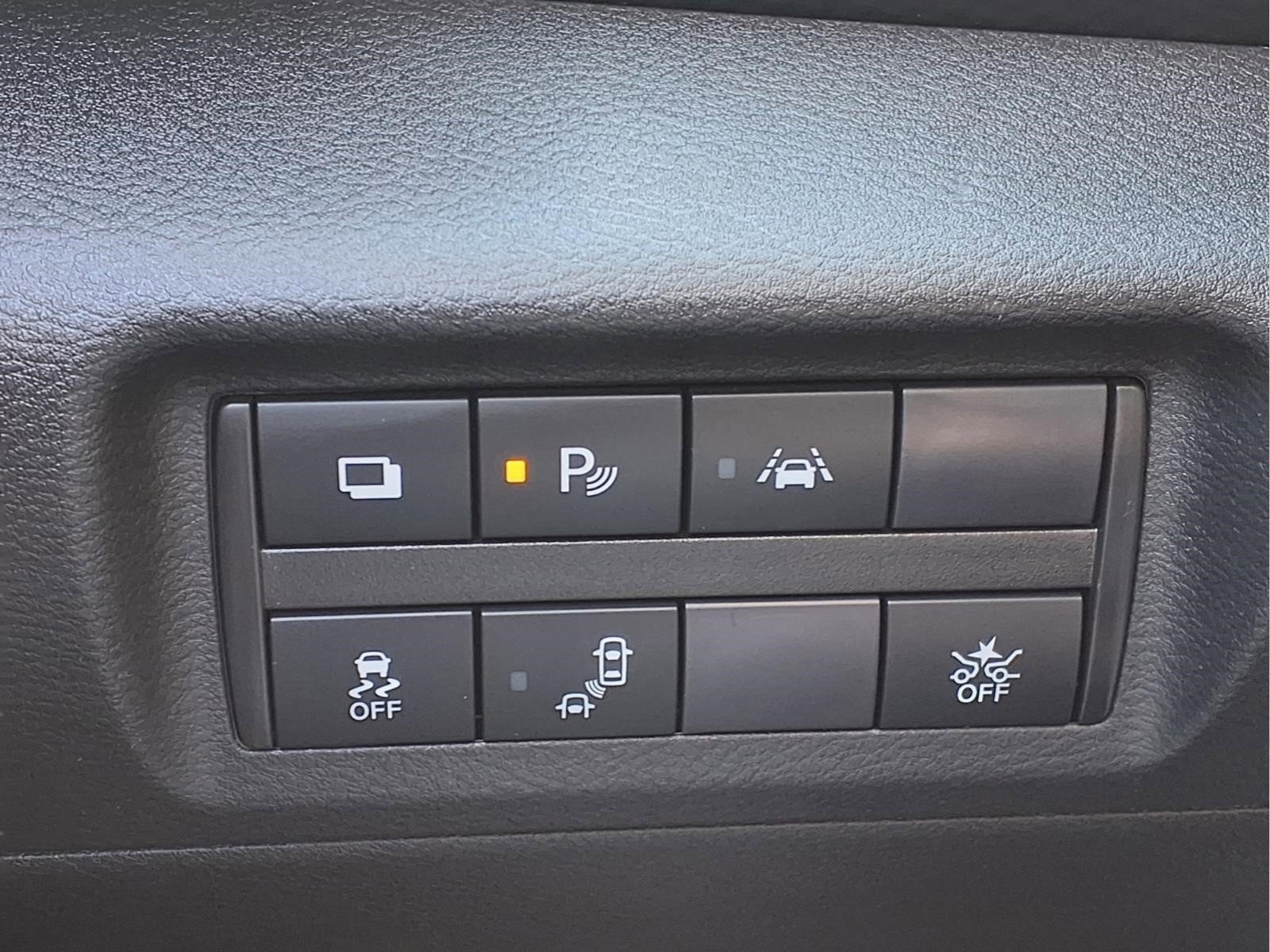 Used 2023 Nissan Kicks S FWD image 20