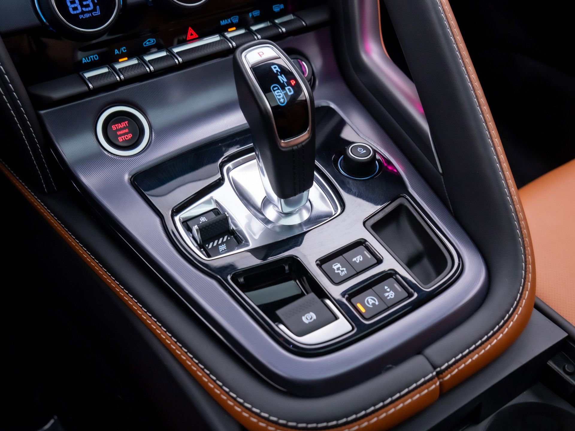 Used 2023 Jaguar F-TYPE R AWD/4WD image 26