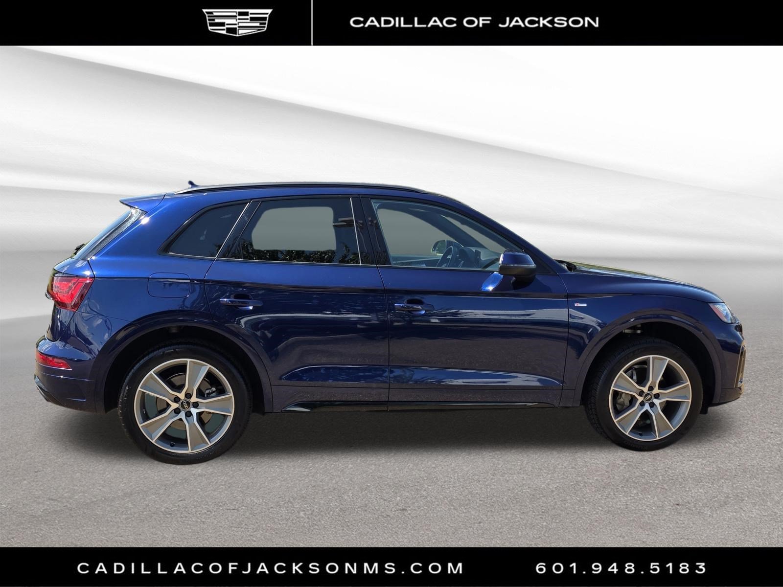 Used 2025 Audi Q5 2.0T Premium AWD/4WD image 4