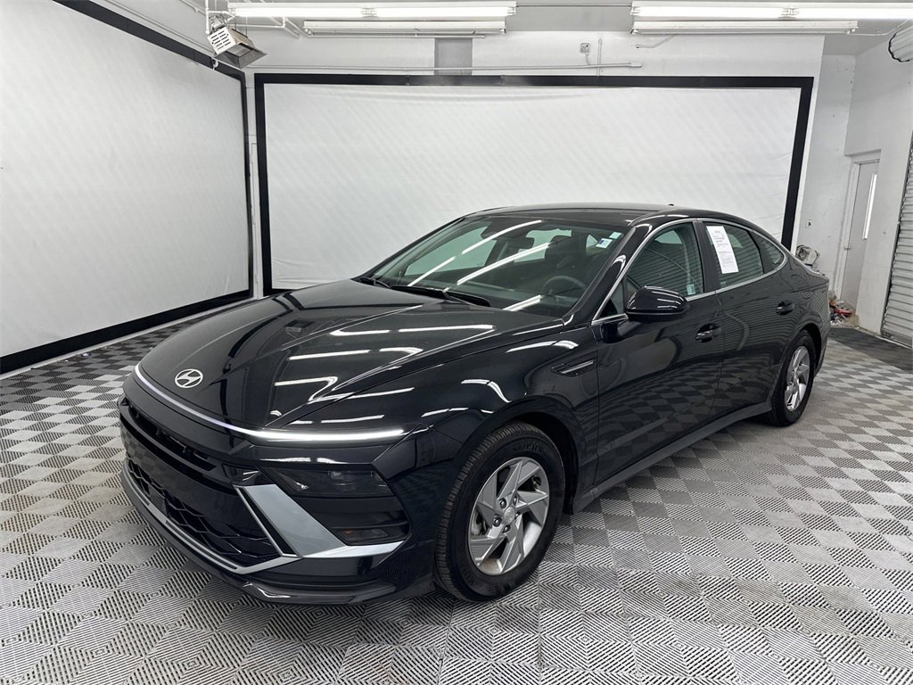 Used 2025 Hyundai Sonata SE