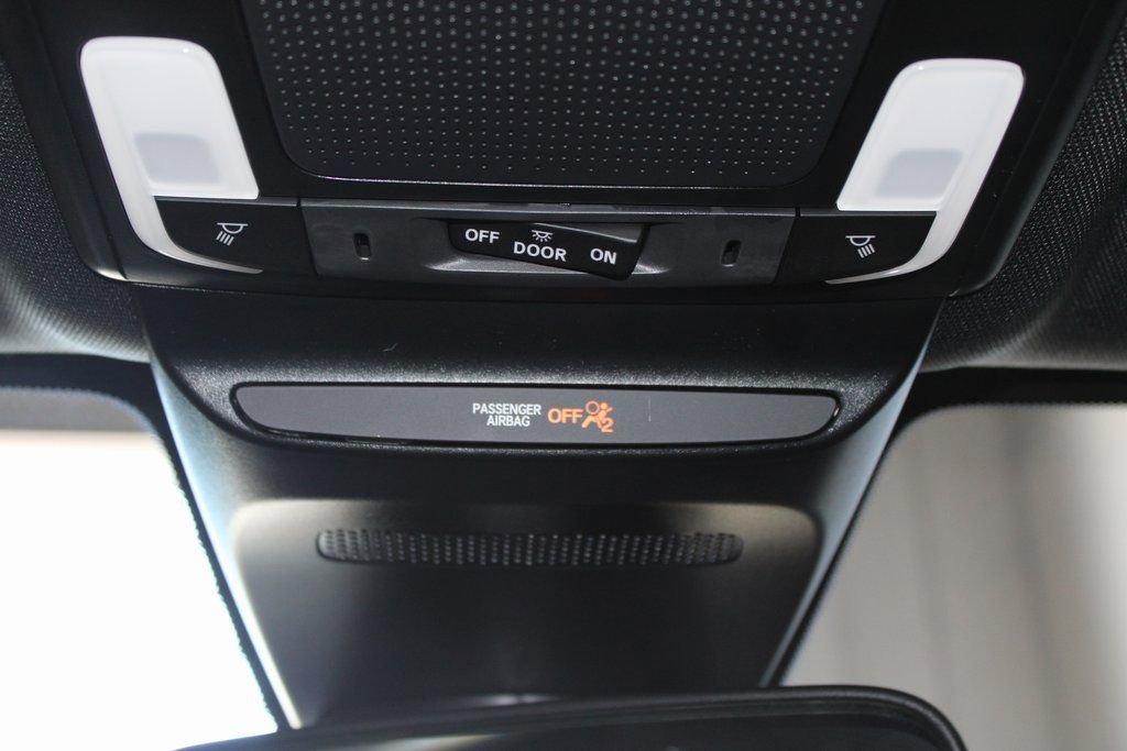 Certified 2025 Honda HR-V Sport image 35