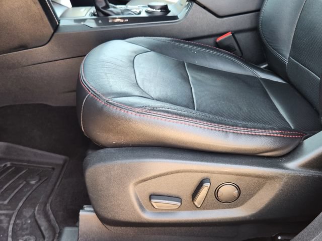 Used 2019 Ford Explorer Sport w/ Equipment Group 401A AWD/4WD image 26