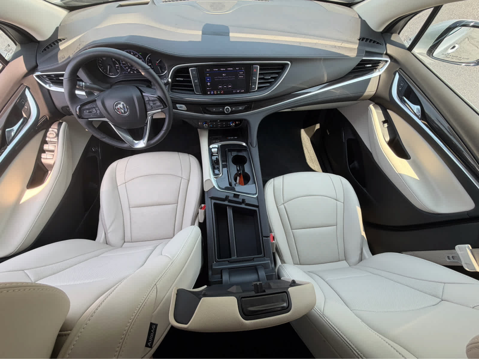 Used 2022 Buick Enclave Premium w/ Surround and Sites Package AWD/4WD image 25
