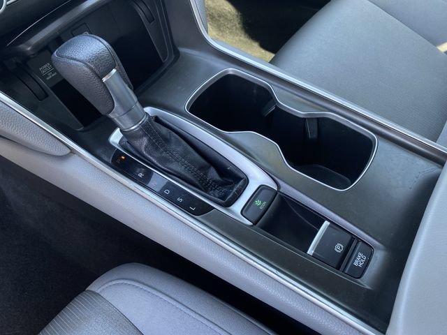 Certified 2018 Honda Accord LX image 25