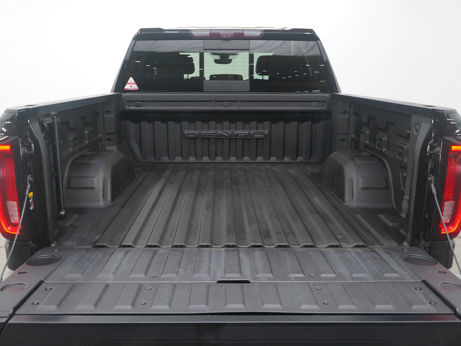 Used 2020 GMC Sierra 1500 Denali w/ Denali Ultimate Package image 18