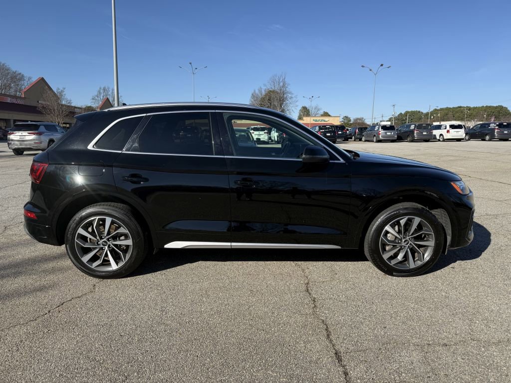 Used 2021 Audi Q5 2.0T Premium w/ Convenience Package image 5