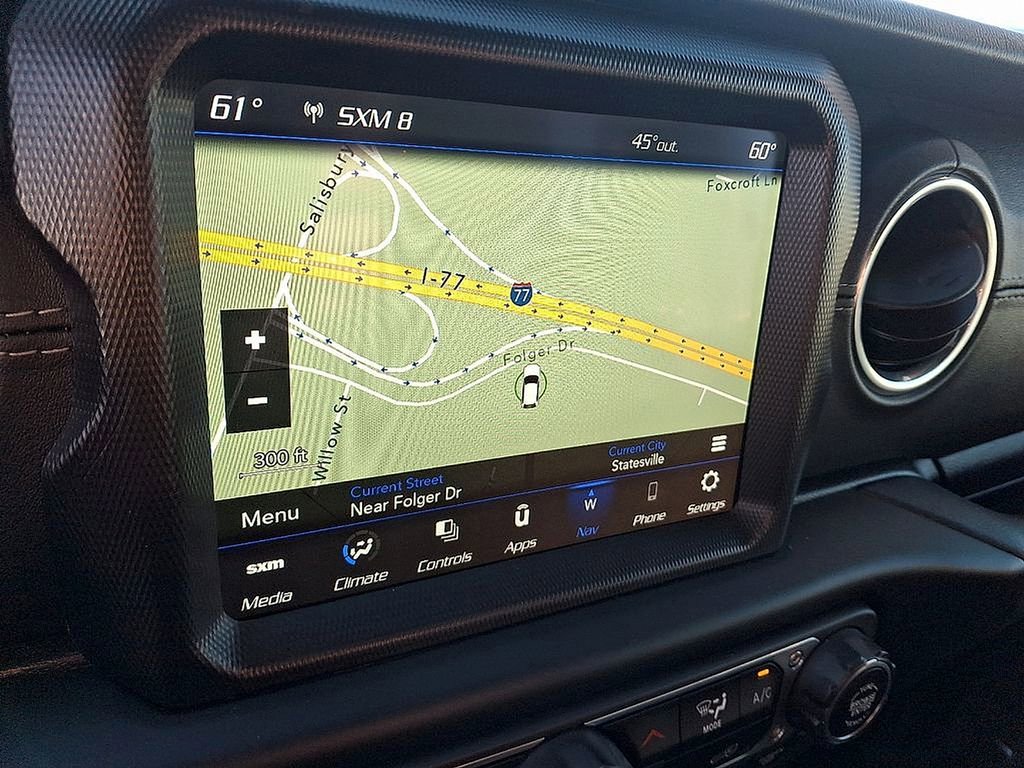 Used 2021 Jeep Gladiator Overland image 16