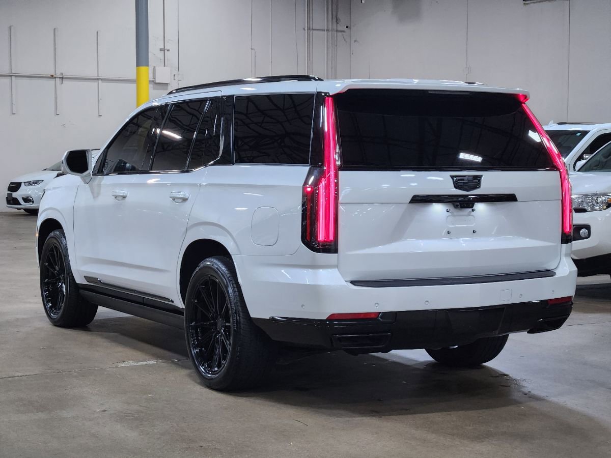 Used 2025 Cadillac Escalade Sport Platinum AWD/4WD image 11