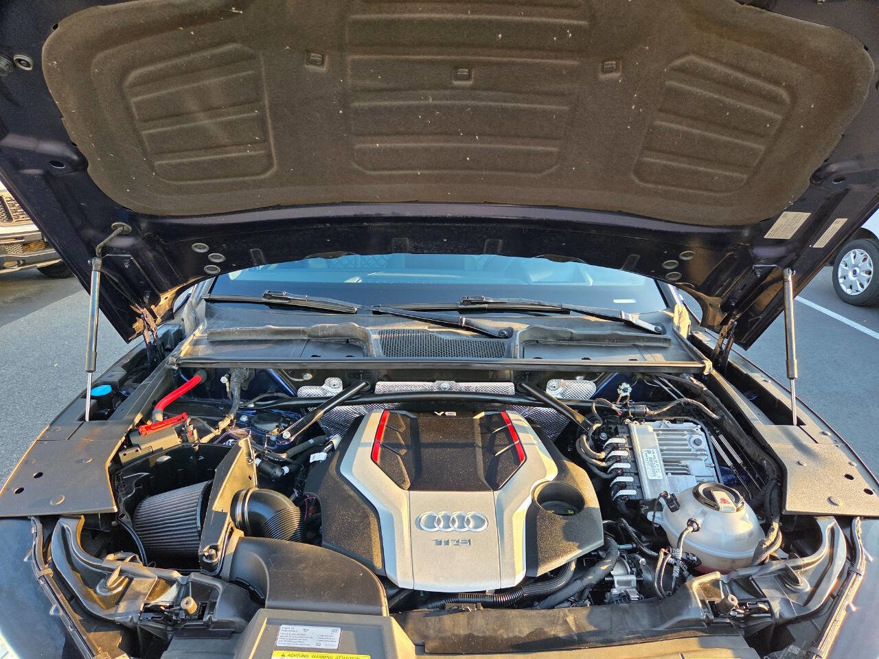 Used 2018 Audi SQ5 Prestige w/ Prestige Package image 23