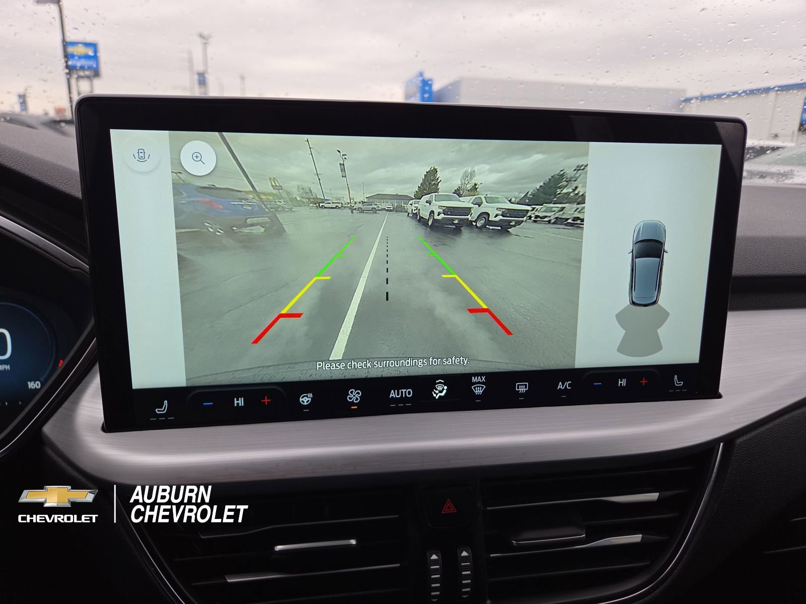 Used 2025 Ford Escape Platinum image 32