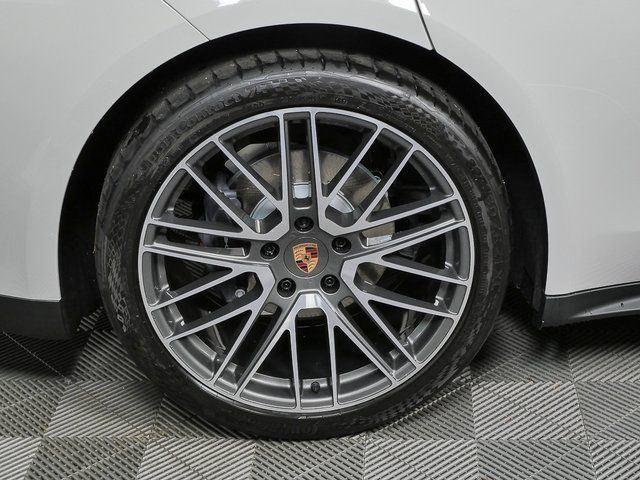 New 2026 Porsche Panamera image 38