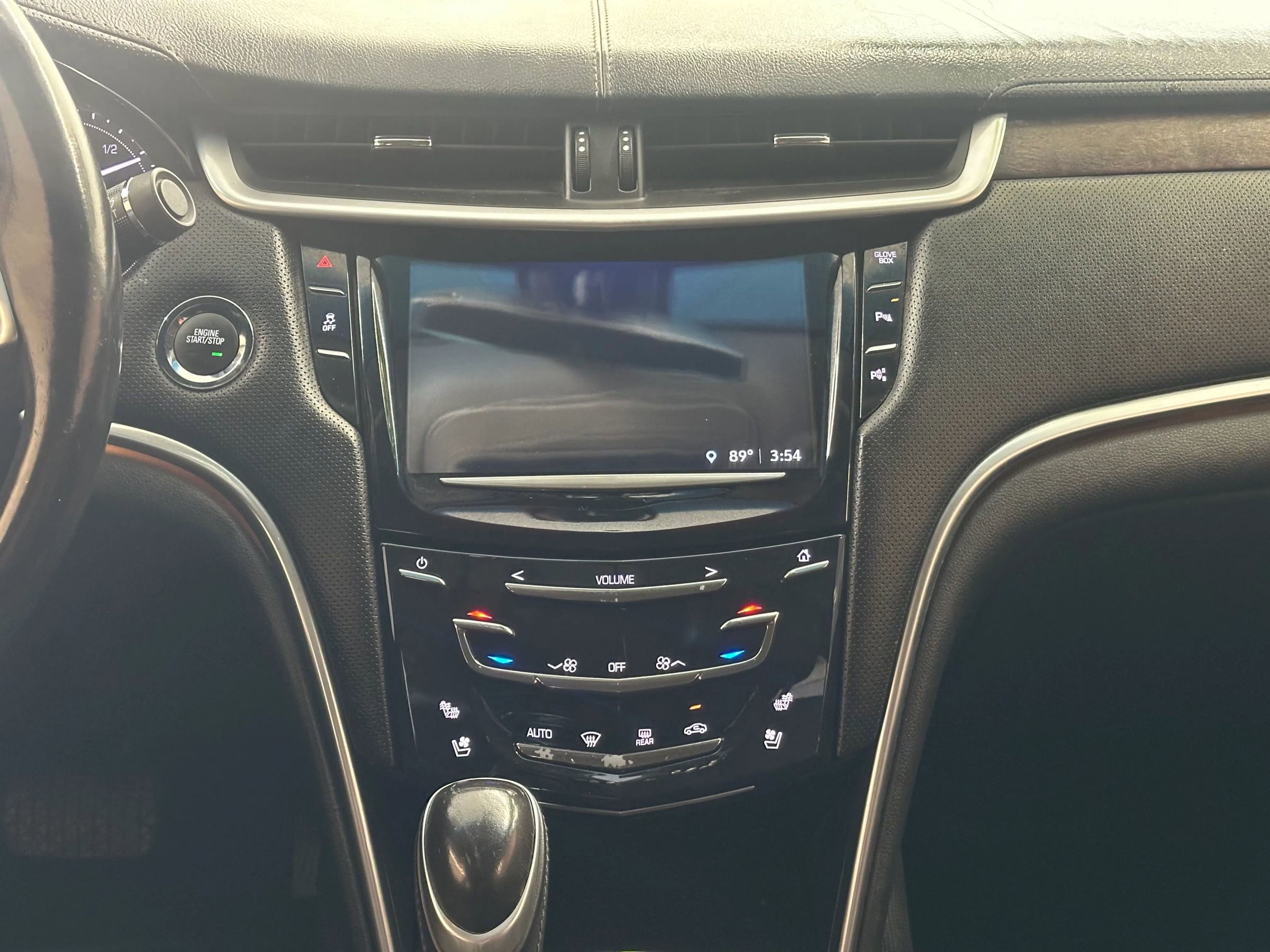 Used 2019 Cadillac XTS Luxury image 18