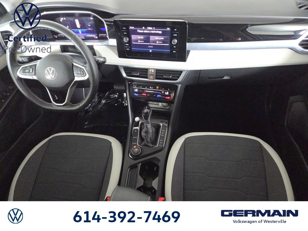 Used 2025 Volkswagen Taos SE AWD/4WD image 29