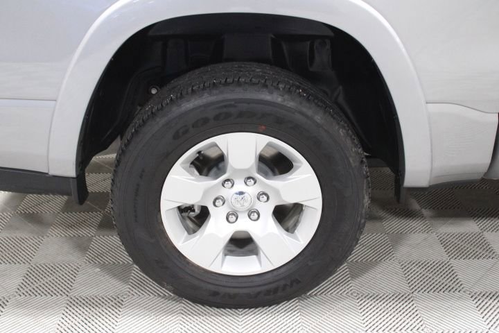 Used 2025 RAM 1500 Big Horn image 43