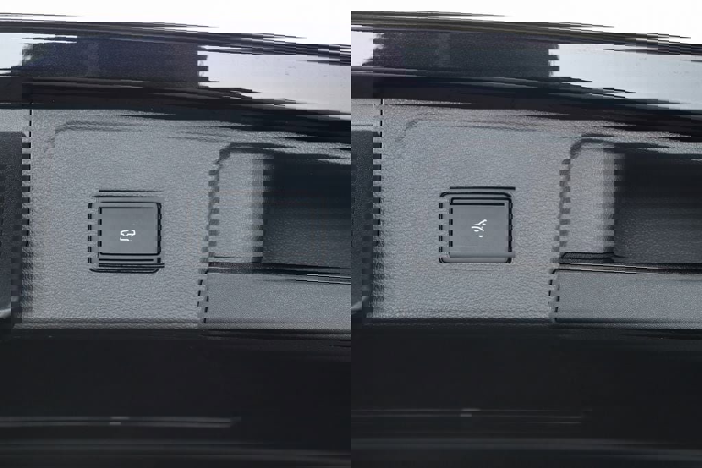 New 2026 Volkswagen Atlas SE image 69