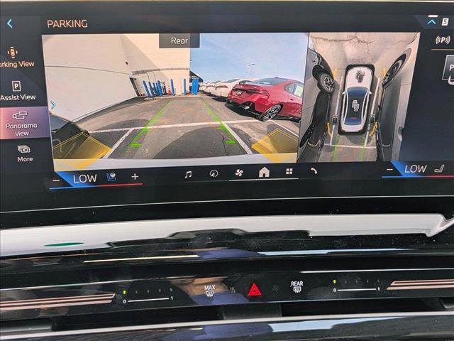 Used 2026 BMW 530i xDrive w/ Premium Package image 12