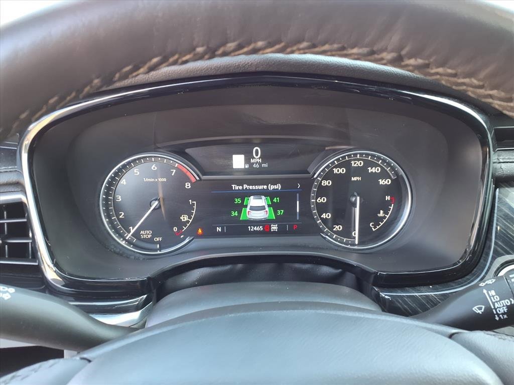 Used 2025 Cadillac XT6 Premium Luxury image 15