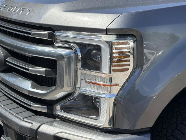 Certified 2021 Ford F250 Platinum w/ FX4 Off-Road Package AWD/4WD image 11