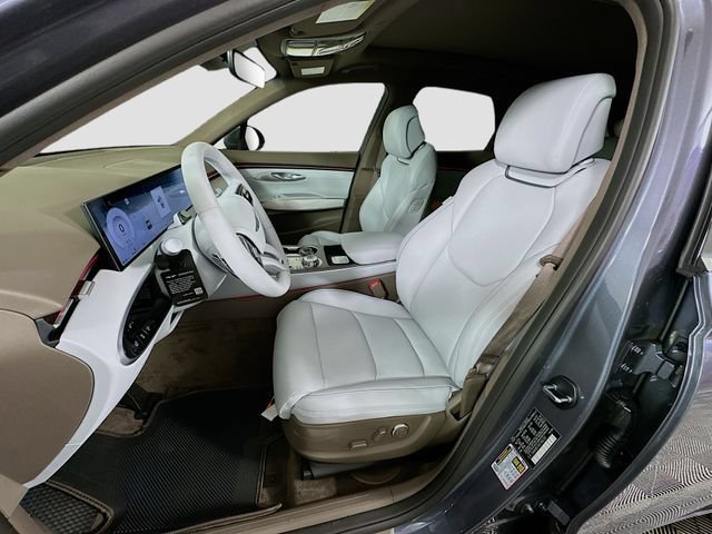 New 2026 Genesis GV70 2.5T Advanced AWD/4WD image 16