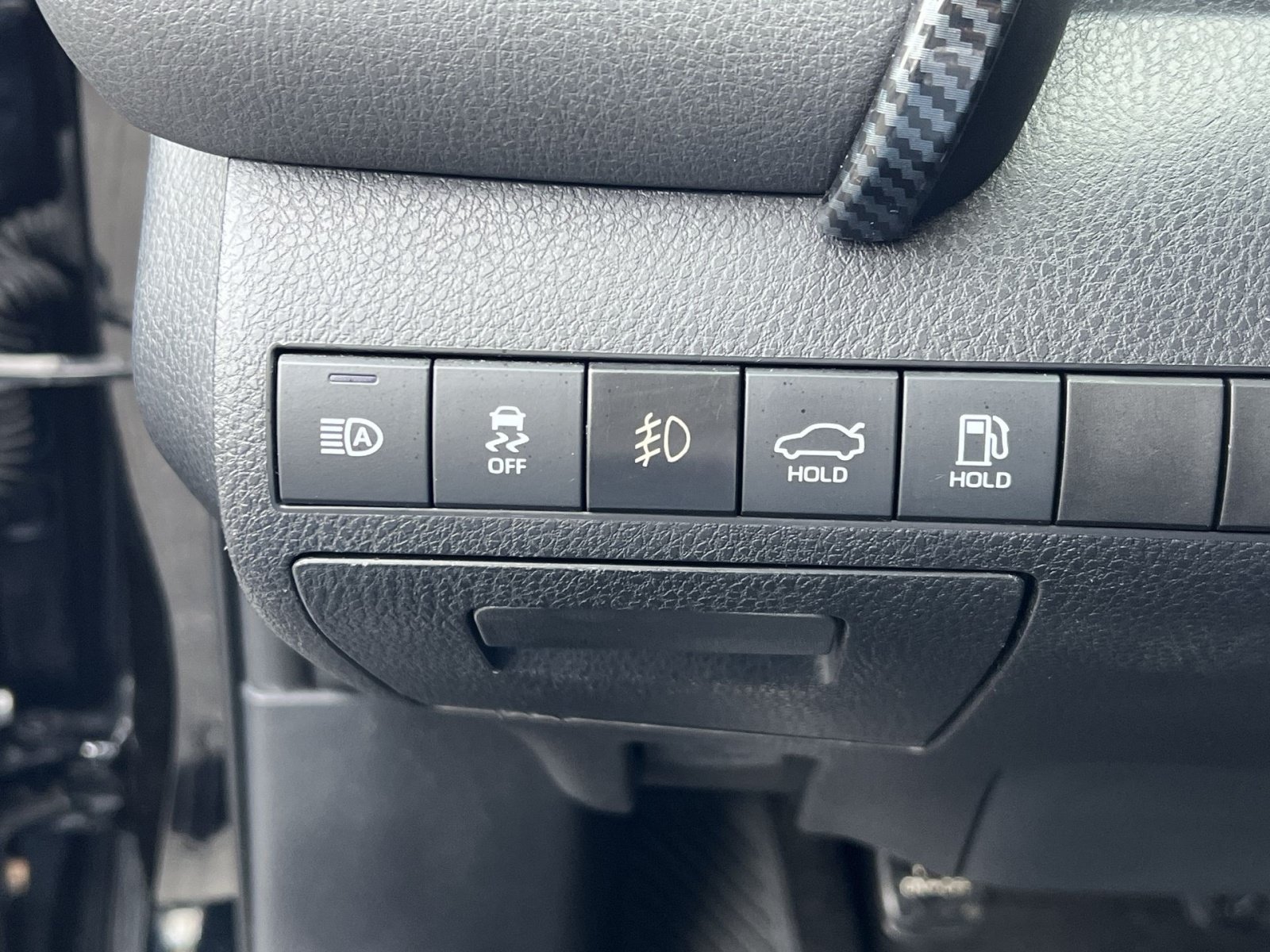 Used 2019 Toyota Camry SE w/ Audio Package FWD image 37