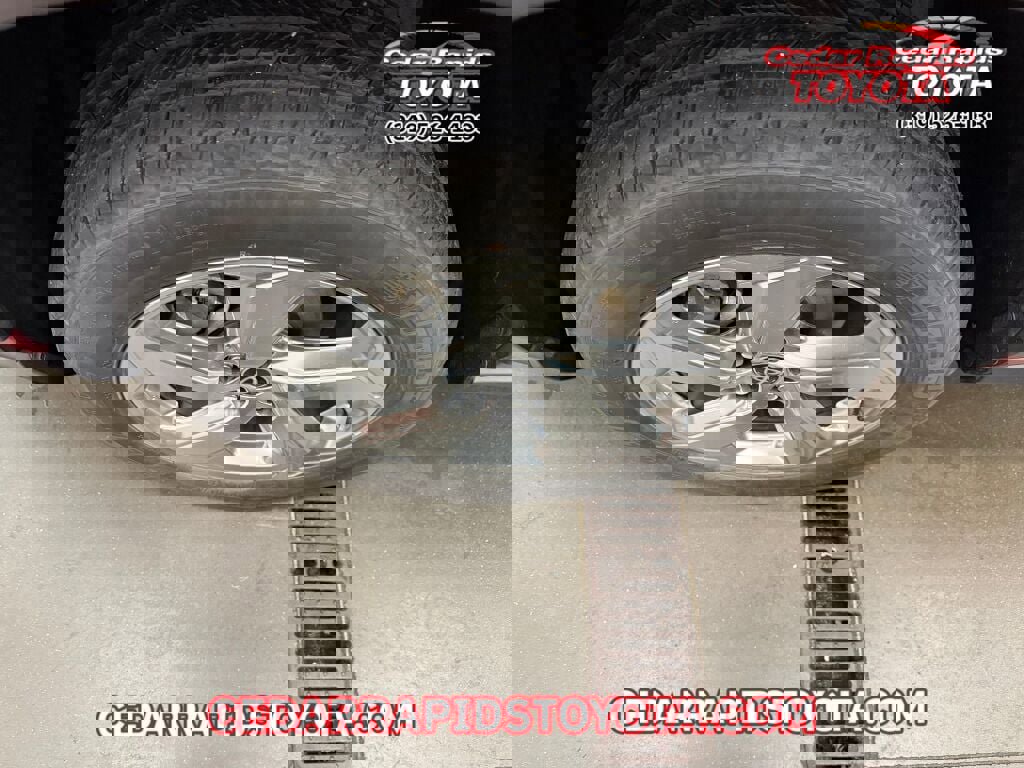 Certified 2021 Toyota RAV4 Limited image 6