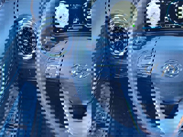 Certified 2023 Hyundai Kona SE image 16