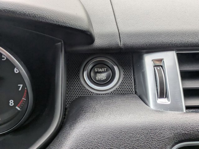 Used 2016 Land Rover Range Rover Sport HSE image 17