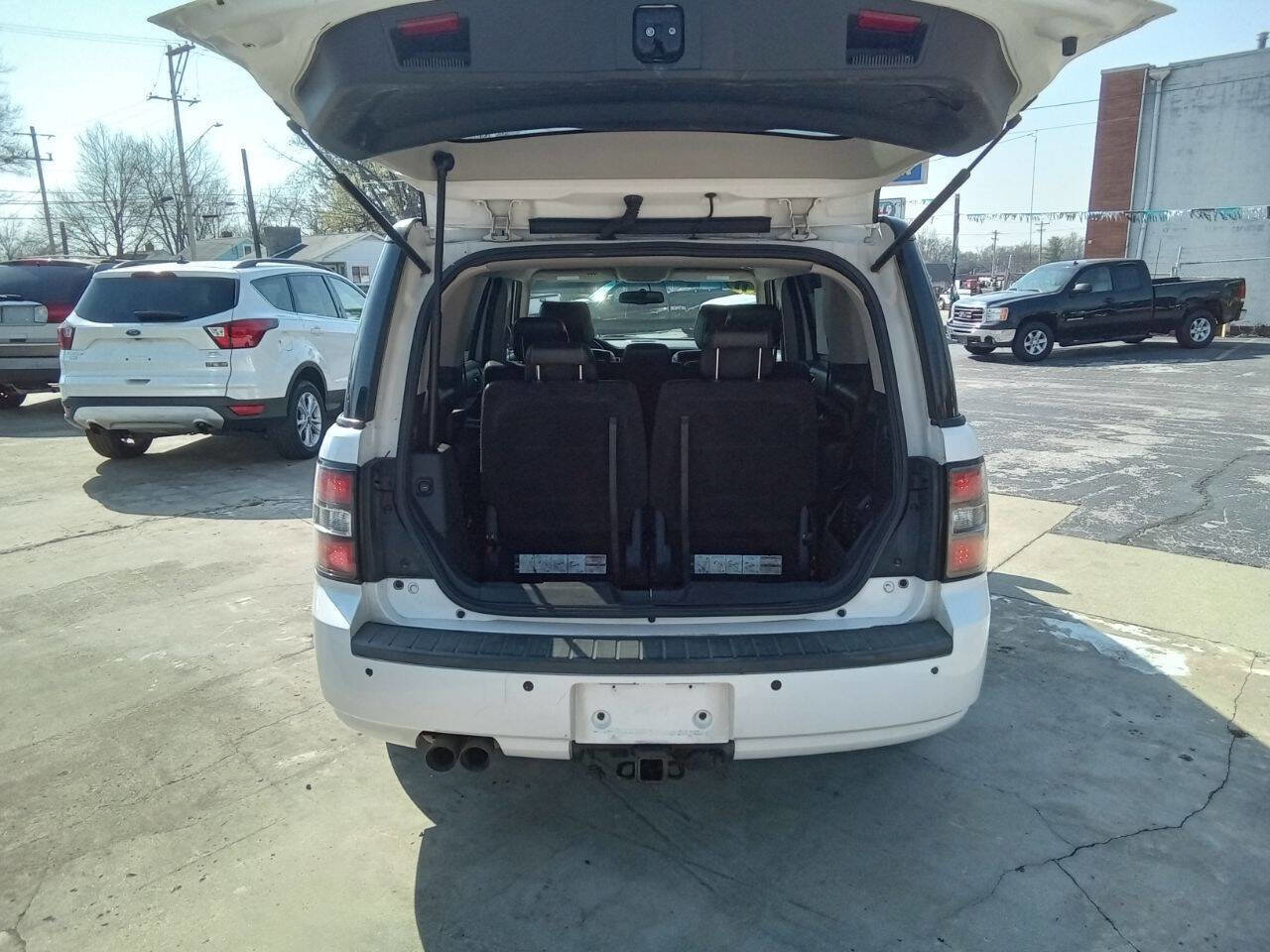 Used 2011 Ford Flex Titanium w/ Trailer Tow Pkg Class III image 9