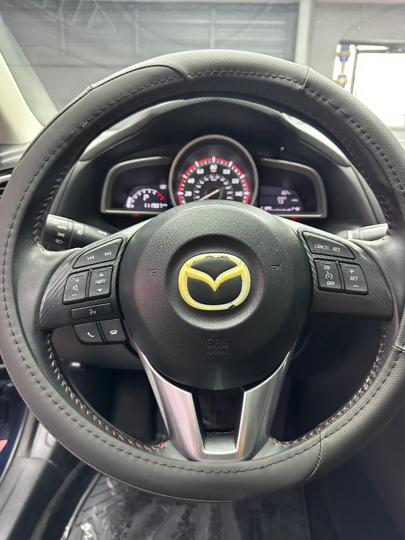 Used 2016 MAZDA MAZDA3 i Grand Touring image 13