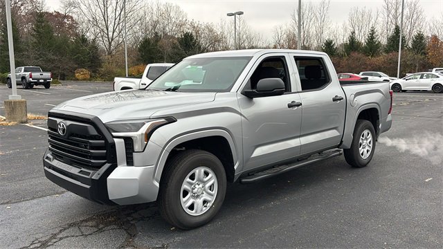 New 2026 Toyota Tundra SR image 2