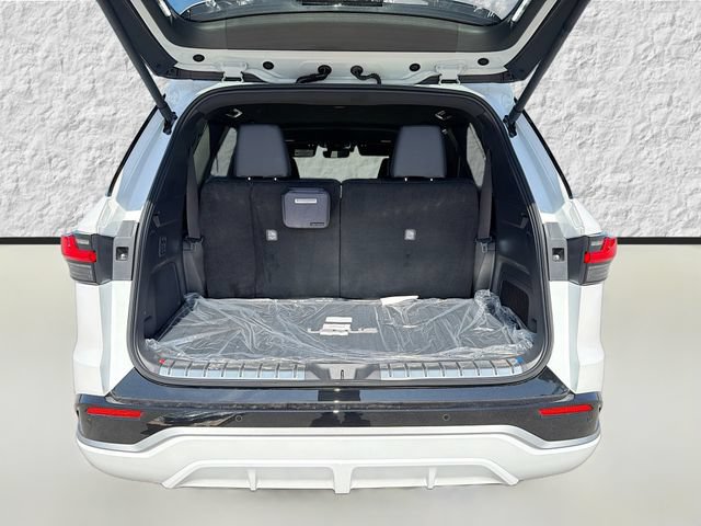 New 2026 Lexus TX 500h AWD image 12