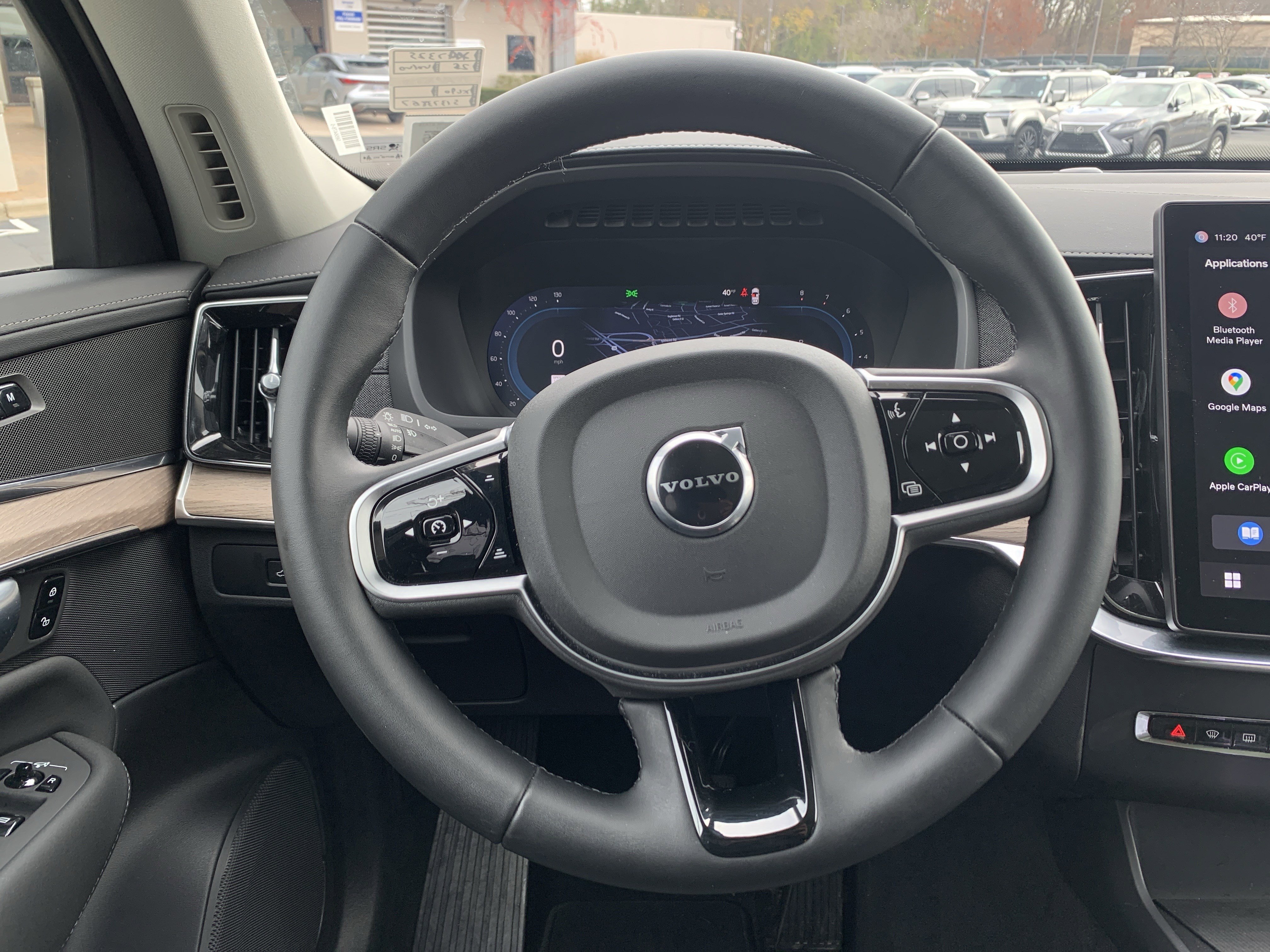 Used 2025 Volvo XC90 B6 Plus image 18