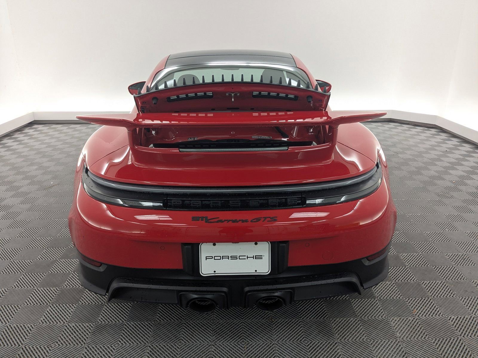Certified 2026 Porsche 911 Carrera GTS image 23