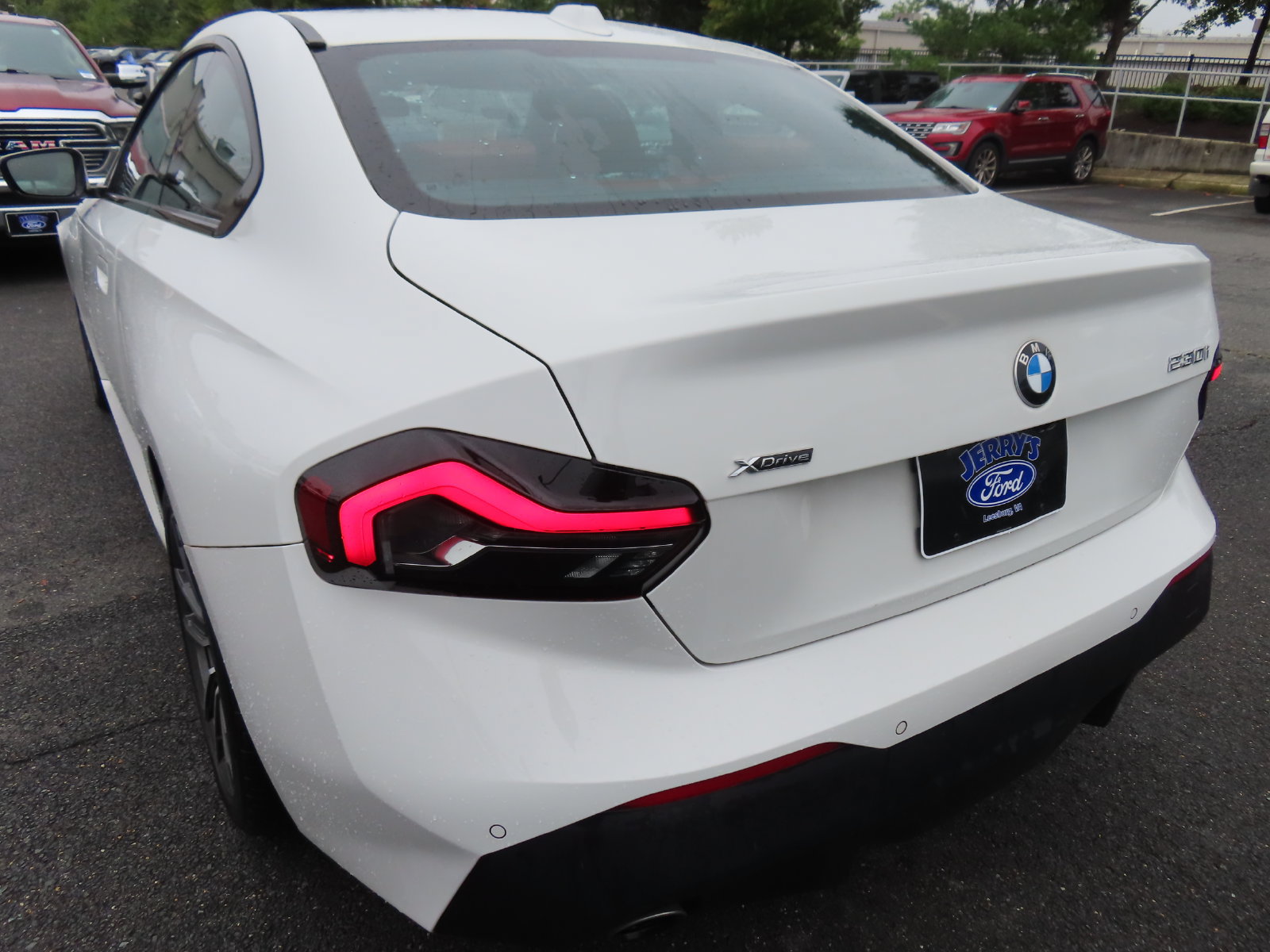 Used 2024 BMW 230i xDrive Coupe w/ Convenience Package AWD/4WD image 11