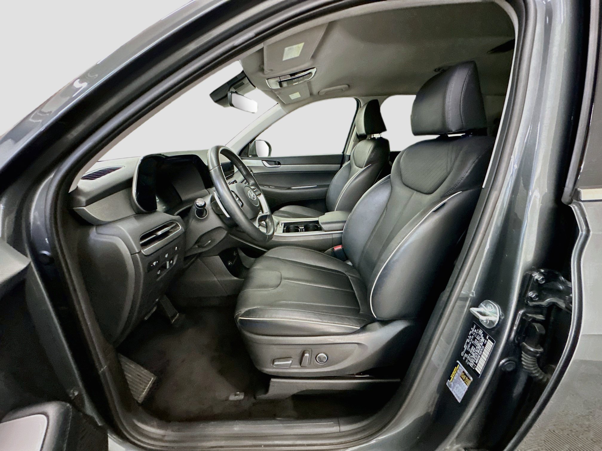 Used 2025 Hyundai Palisade SEL AWD/4WD image 13