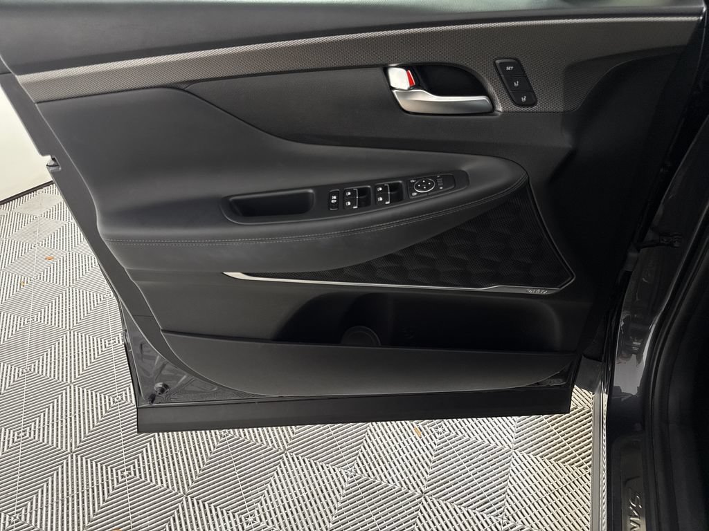Used 2020 Hyundai Santa Fe Limited FWD image 10