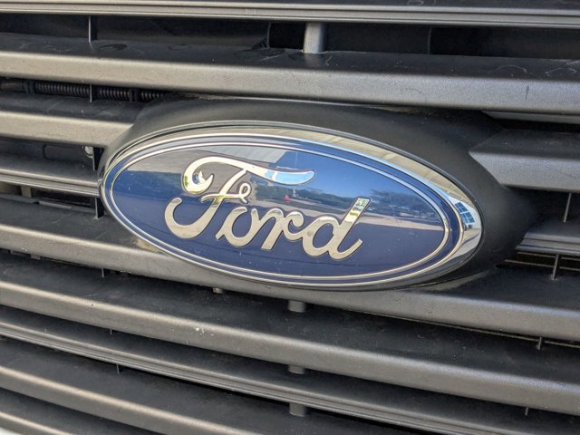 Used 2019 Ford Transit 150 148 Medium Roof RWD image 12