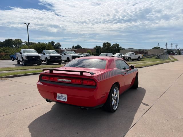 Used 2014 Dodge Challenger SXT RWD image 23