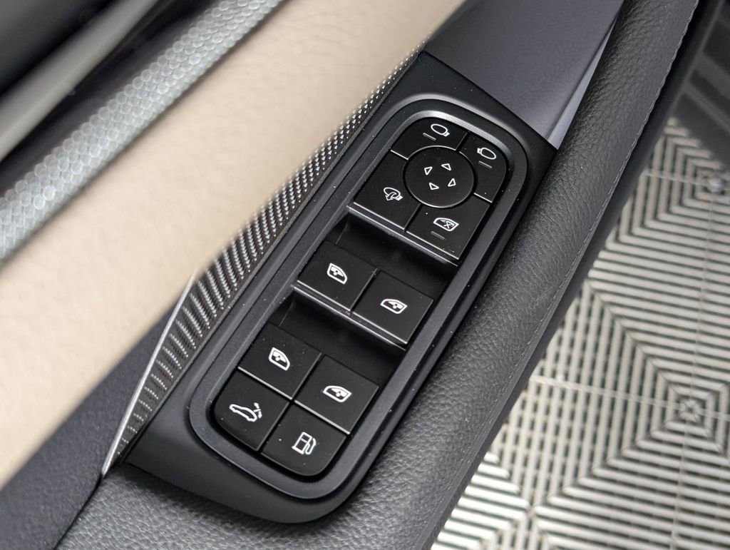 New 2026 Porsche Panamera 4 image 26
