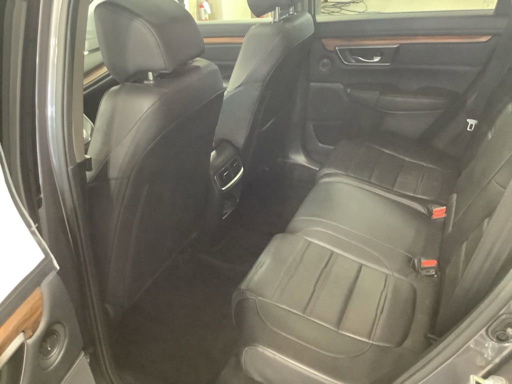 Used 2018 Honda CR-V Touring image 22