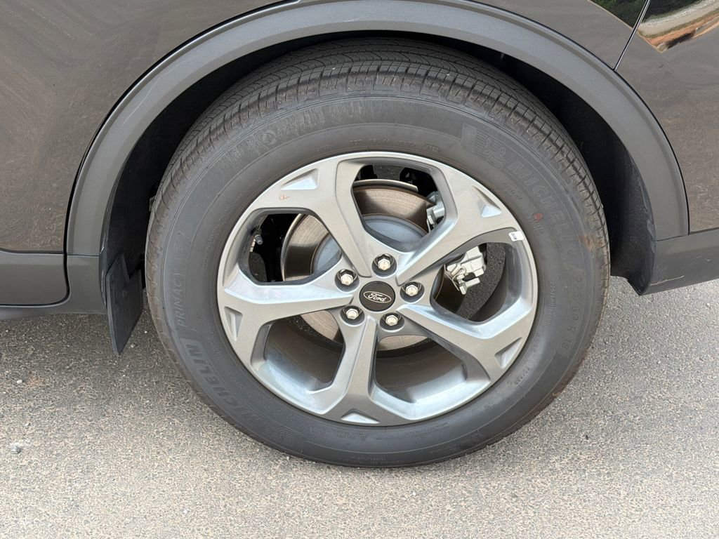 Used 2026 Ford Escape ST-Line FWD image 19