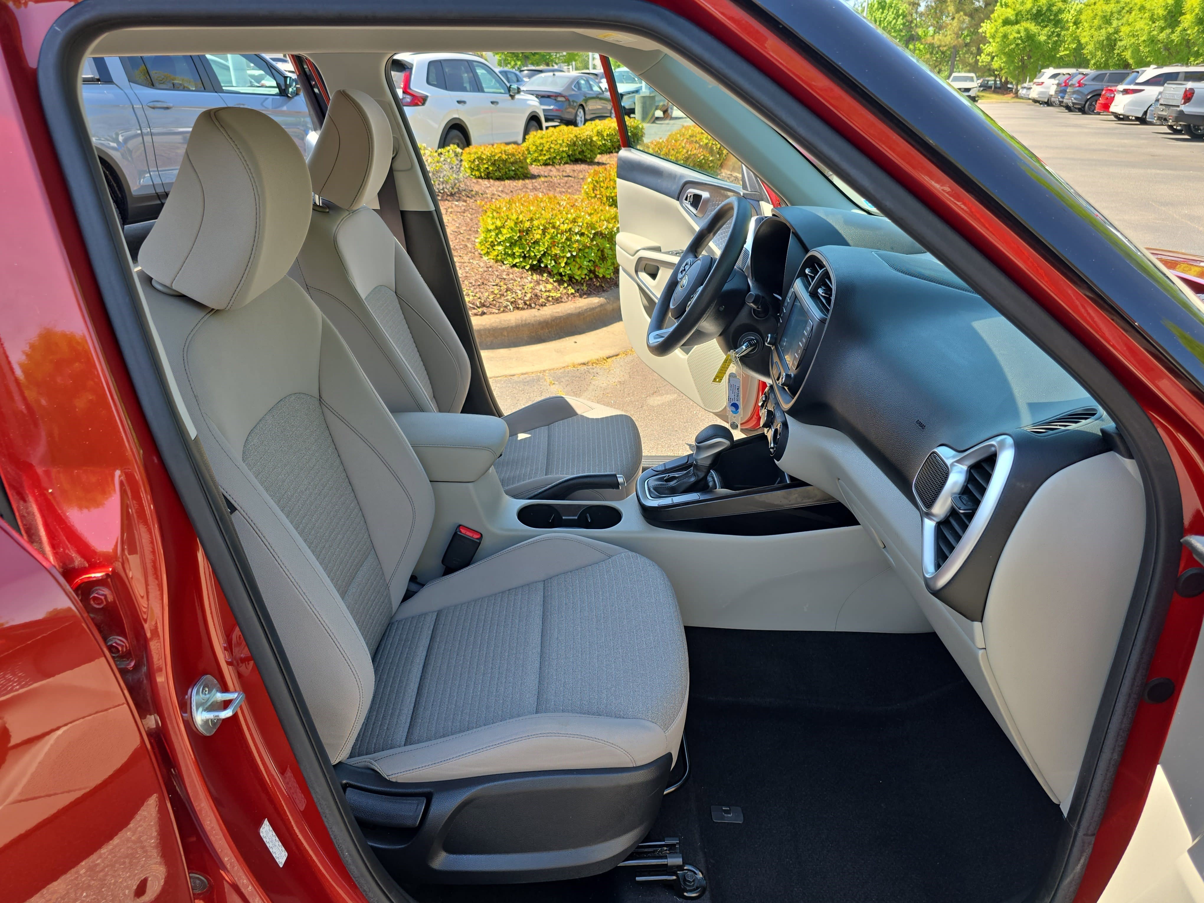 Used 2021 Kia Soul S FWD image 10