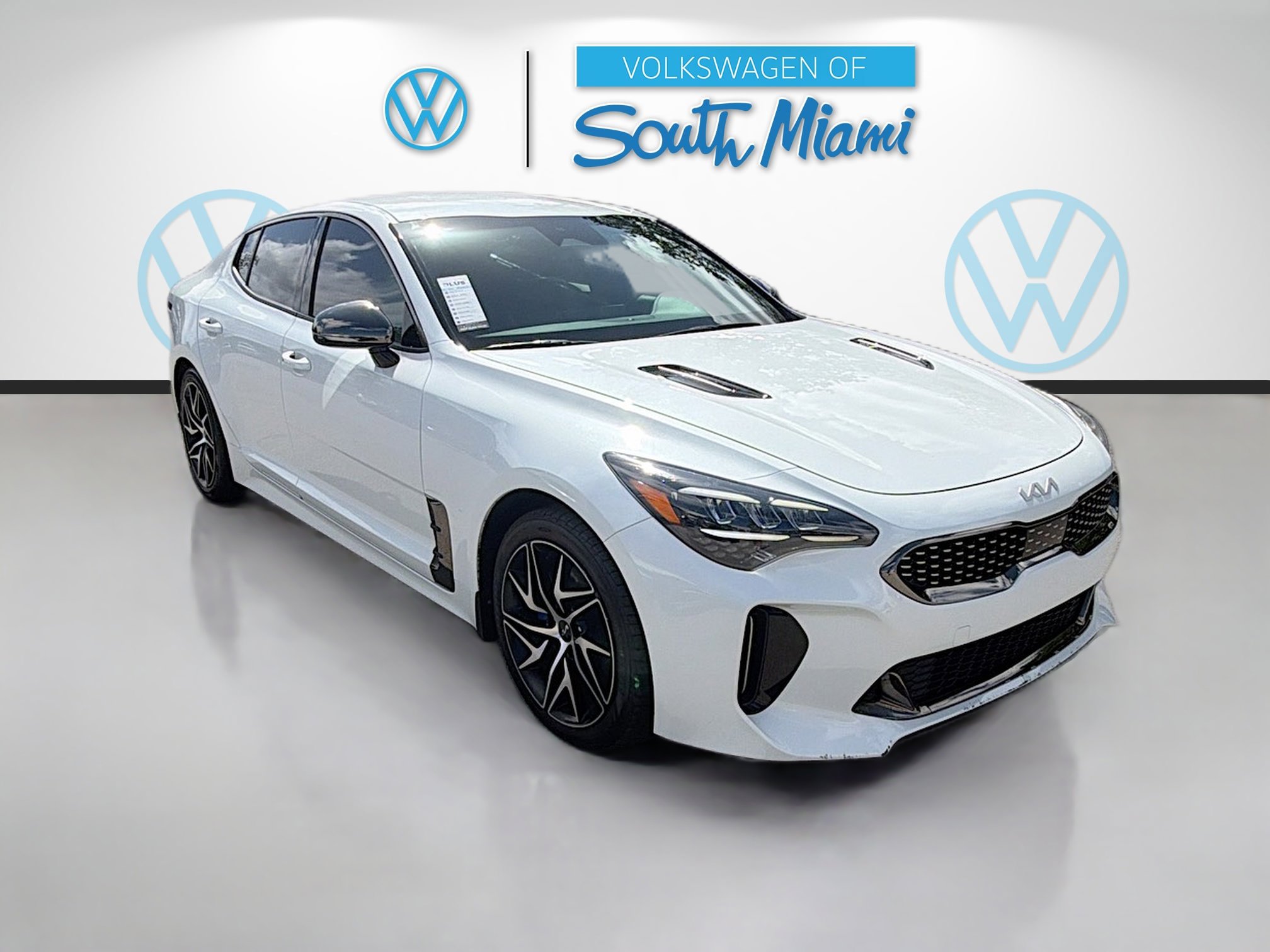 Used 2022 Kia Stinger GT-Line image 1