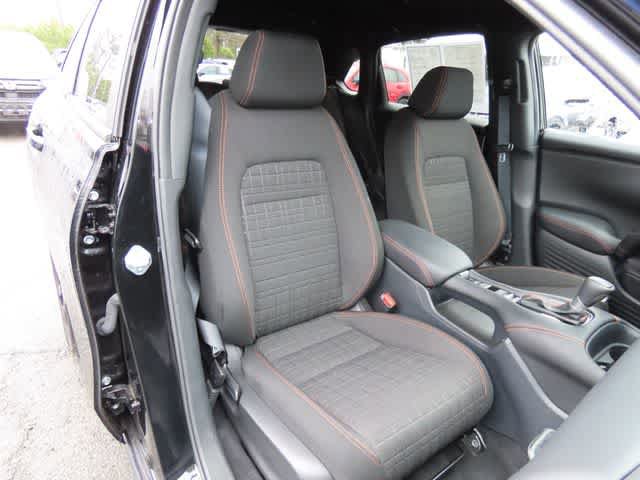 Used 2025 Honda HR-V Sport image 17