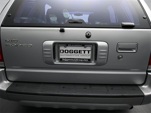 Used 2000 Isuzu Rodeo S image 13
