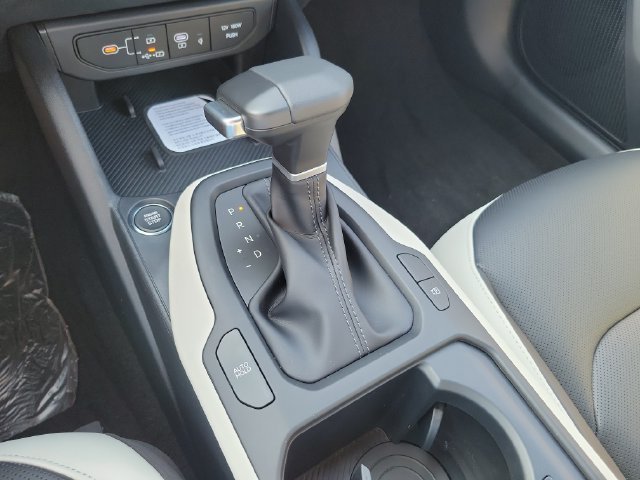 New 2026 Kia K4 GT-Line w/ GT-Line Sunroof Package FWD image 24