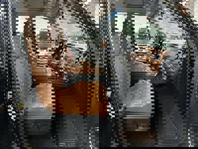 Used 2016 Toyota Tundra 1794 Edition image 15